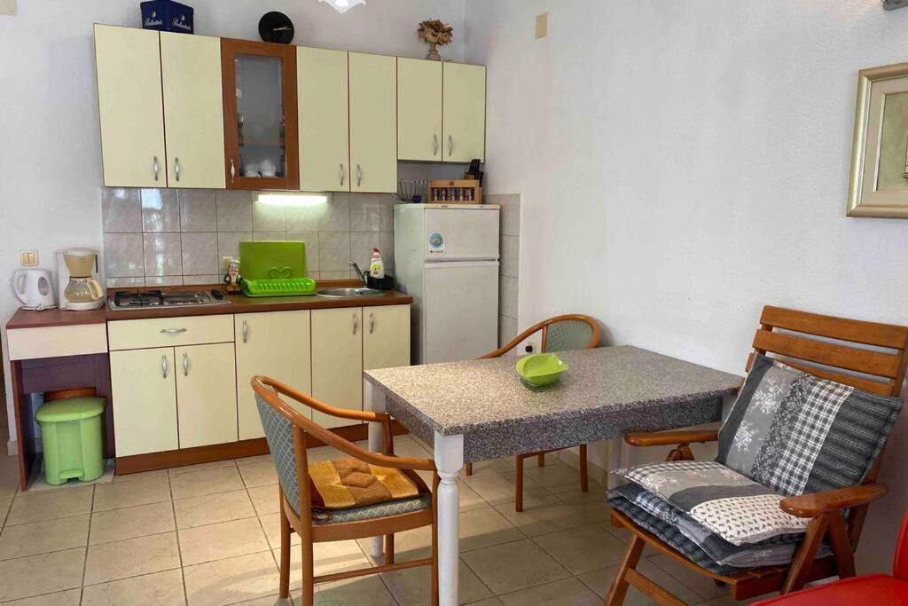 Apartament Apartman Toma Slatine Zewnętrze zdjęcie